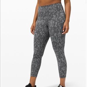 Lululemon Wunder Train High-Rise Tight 25” Print